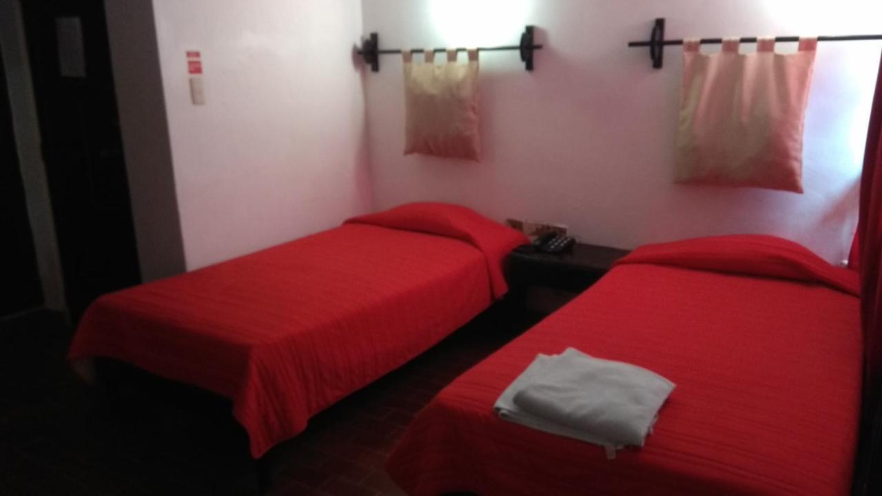 Posada Del Rey Tuxtla Gutierrez Bagian luar foto
